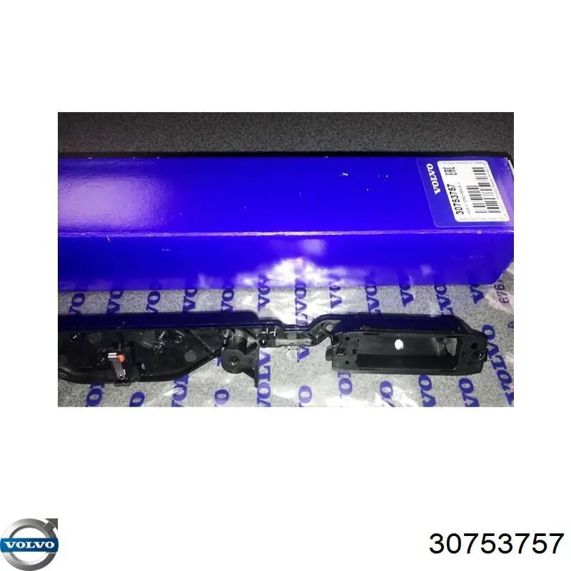 Manija interior de tapa de maletero (puerta trasera 3/5) Volvo 30753757 precio, desde 34,38 EUR