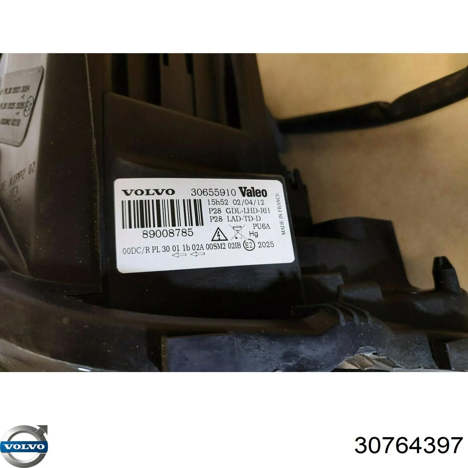 Faro Volvo 30764397 precio, desde 175,69 EUR