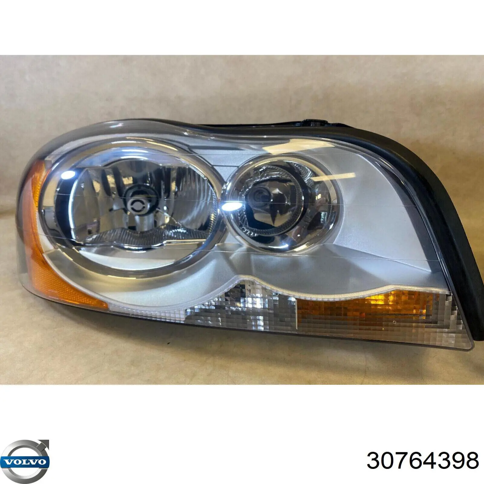 Faro derecho 30678187 Volvo