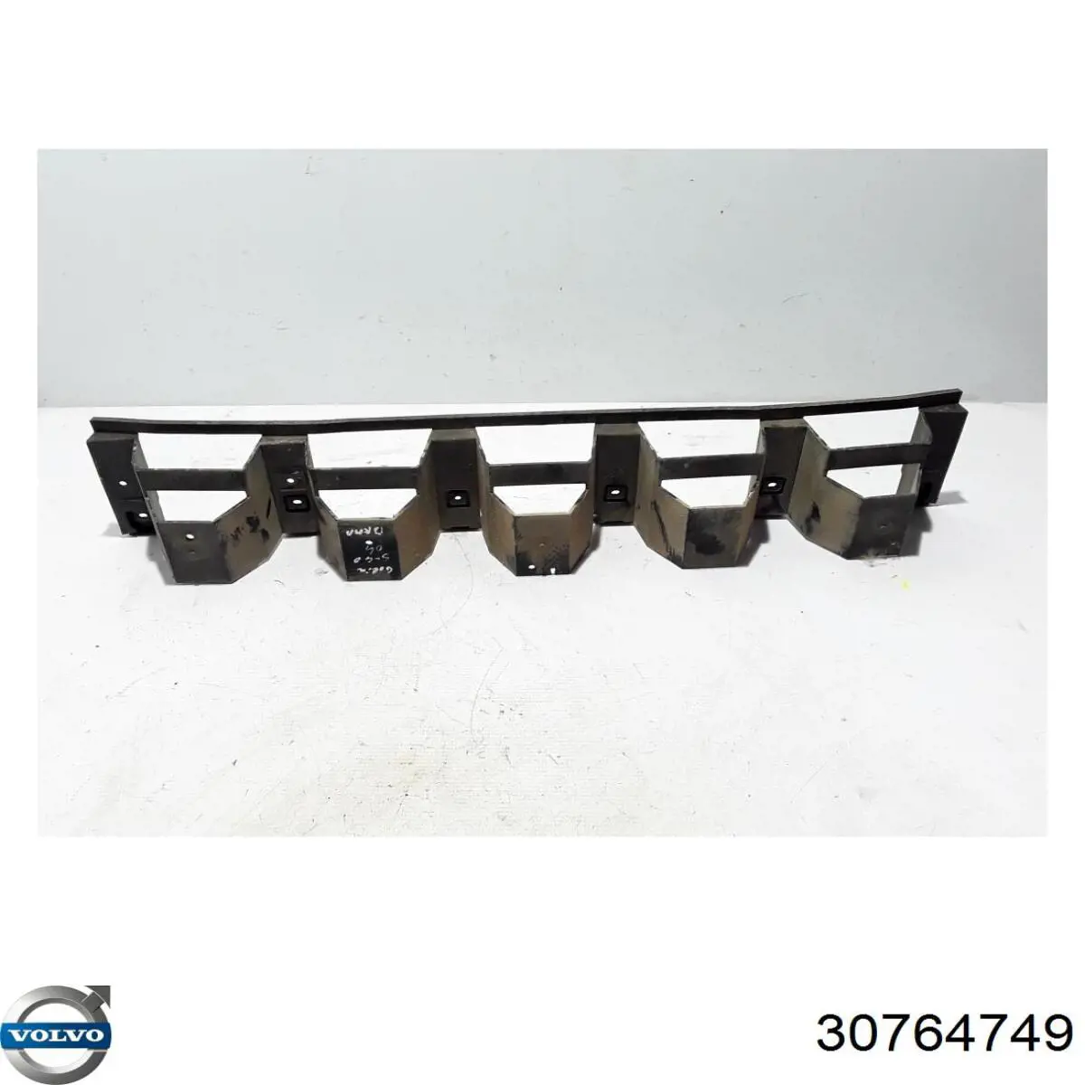  Volvo 30764749 precio, desde 88,57 EUR