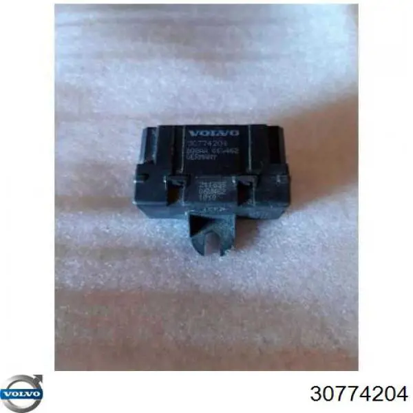 Relé de calefacción de asiento Volvo 30795503 precio, desde 33,40 EUR
