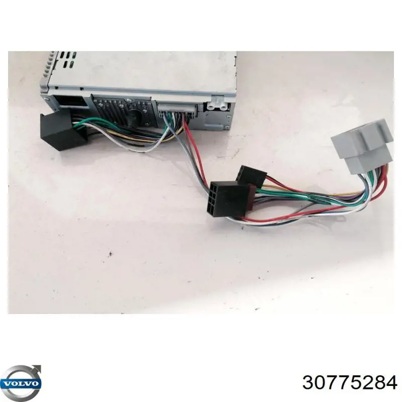 30775284 Volvo Radio AM/FM