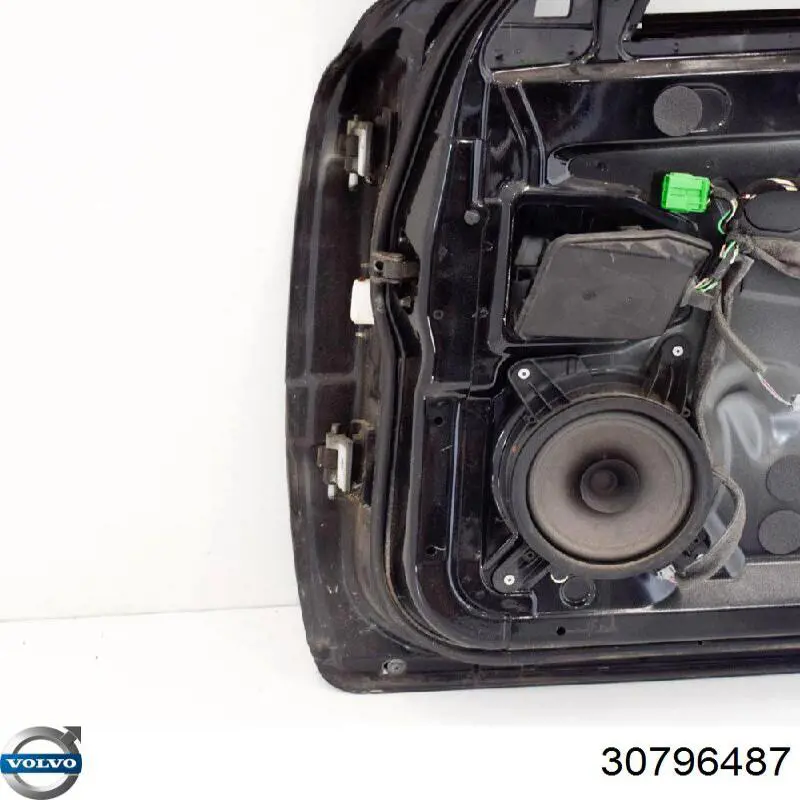 Puerta delantera derecha Volvo 30796487 precio, desde 198,92 EUR