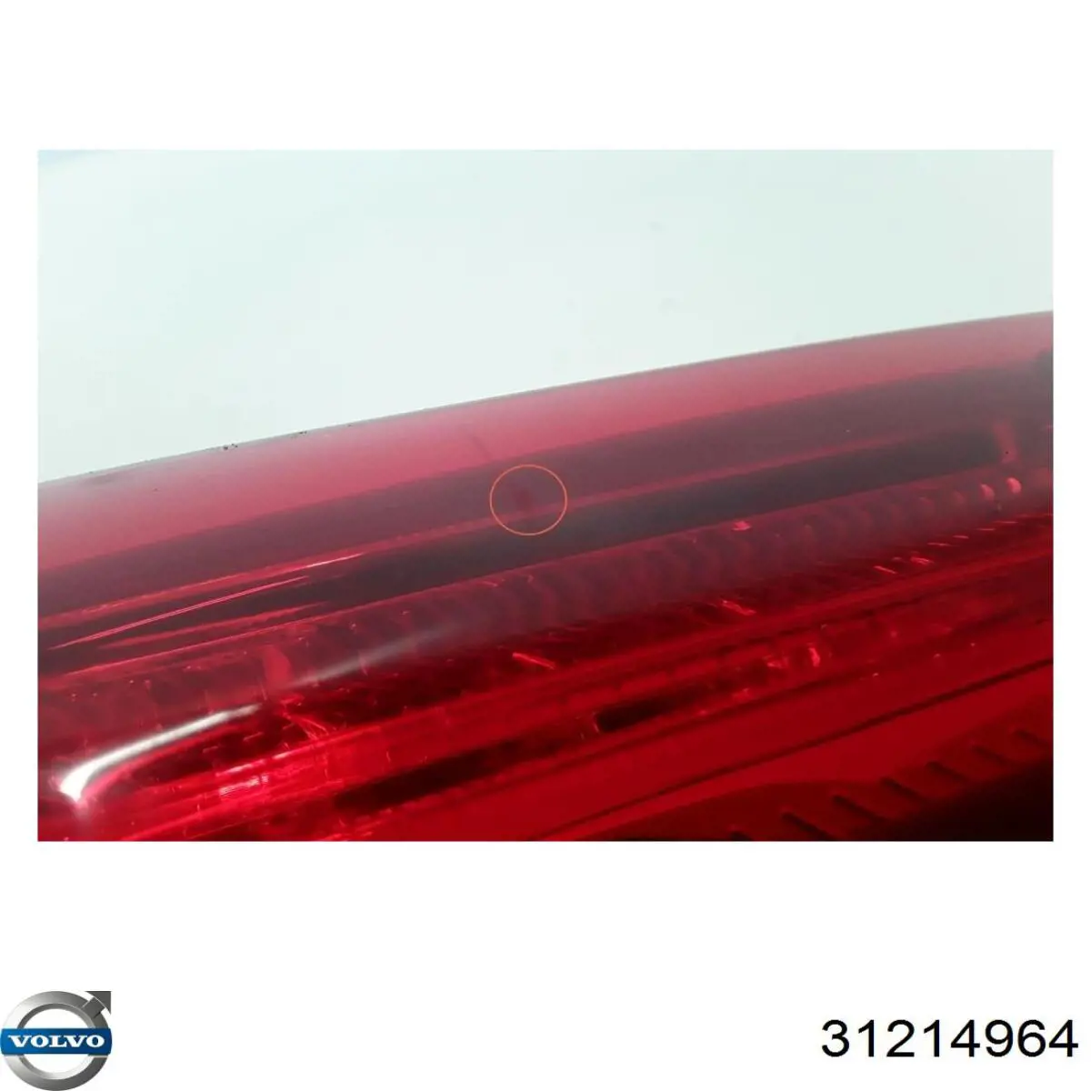 31214964 Volvo Piloto trasero derecho