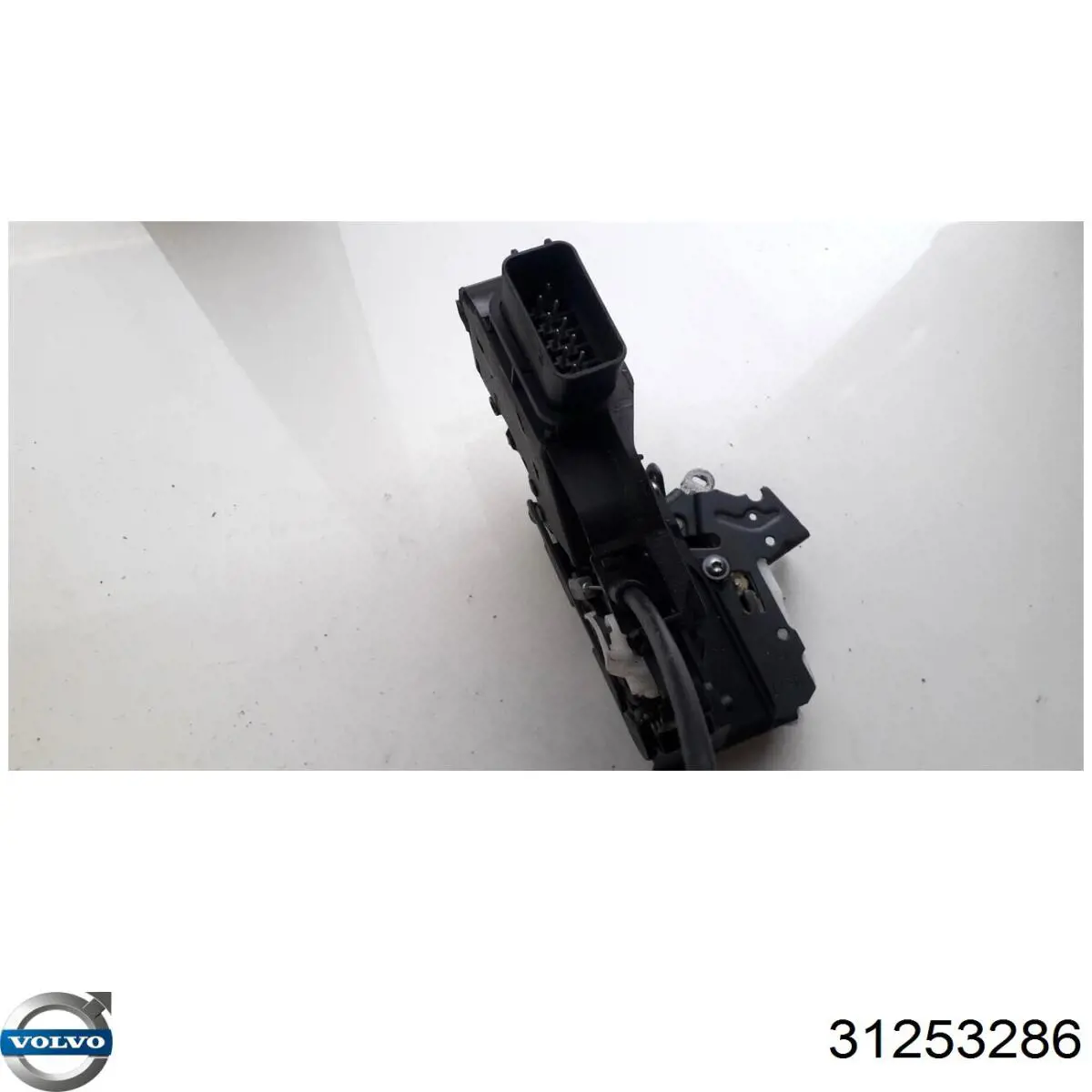 31253286 Volvo cerradura de puerta delantera derecha