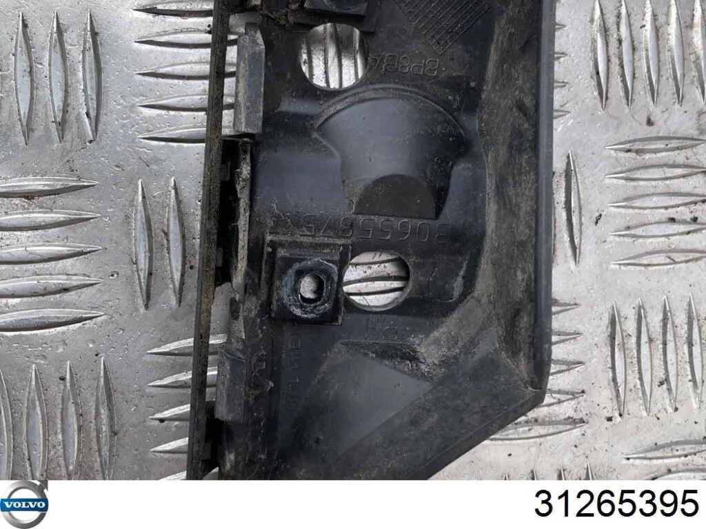 Comprar 31265395 Volvo Soporte de parachoques delantero derecho