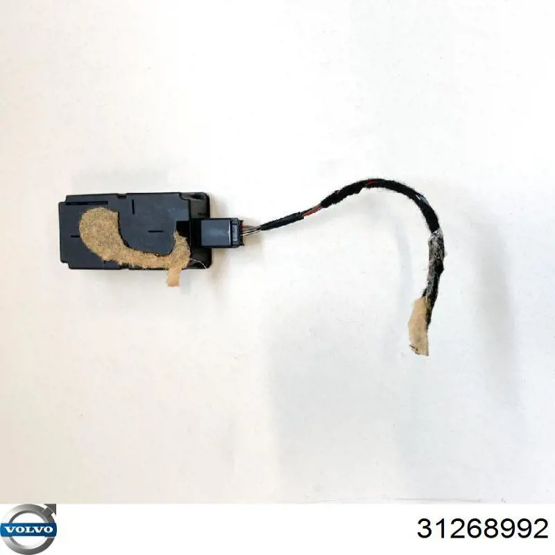 Módulo de cierre centralizado Volvo 31268992 precio, desde 65,34 EUR