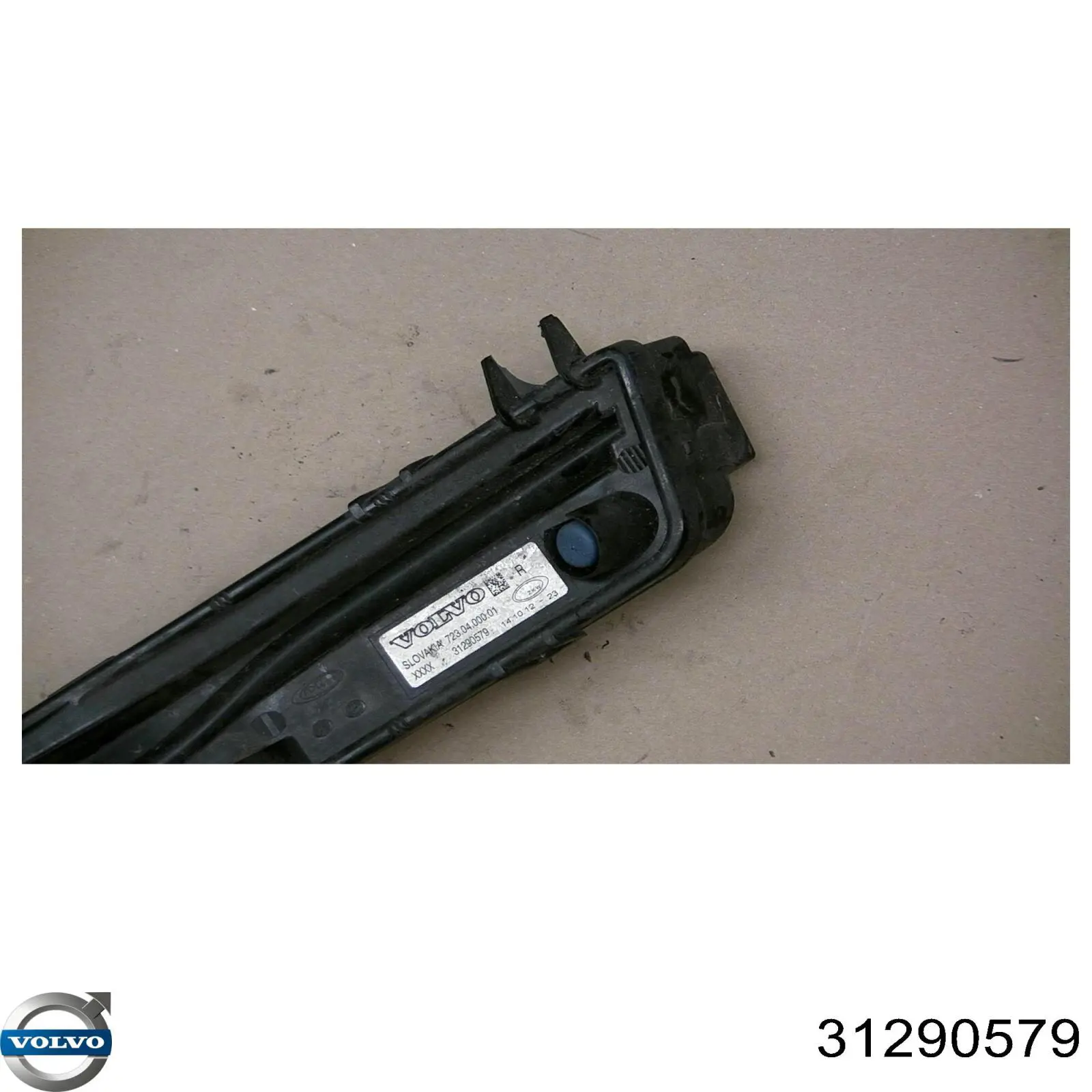 Luz diurna derecha Volvo 31290579 precio, desde 146,71 EUR
