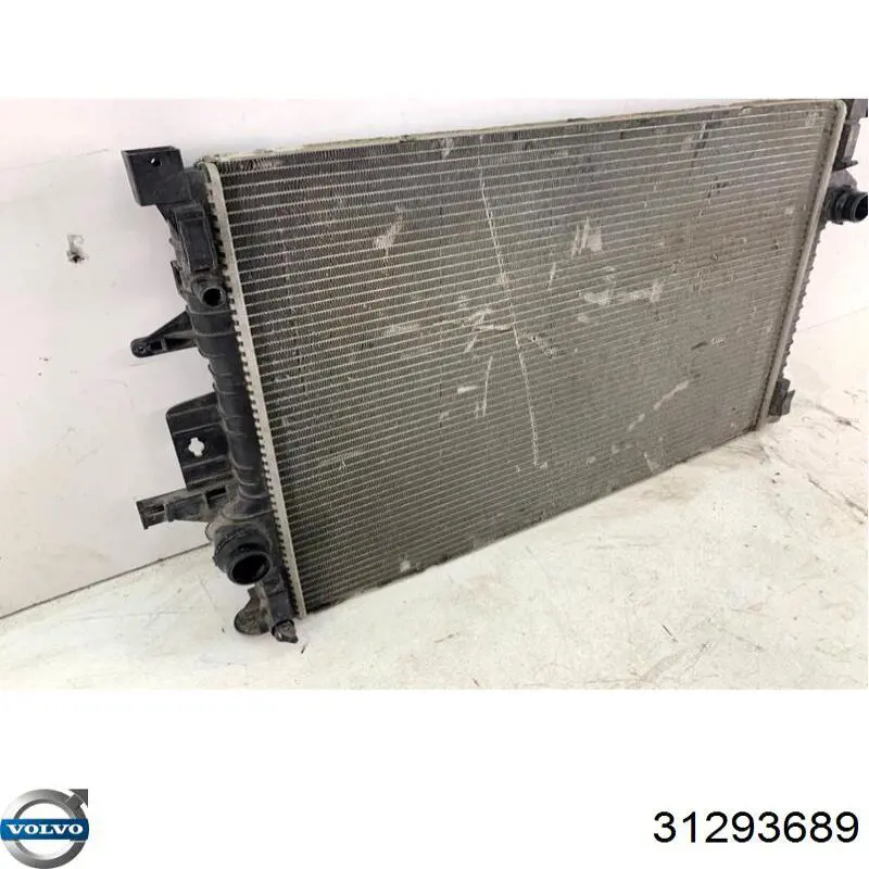 Água radiador Volvo 31293689 precio, desde 94,30 EUR