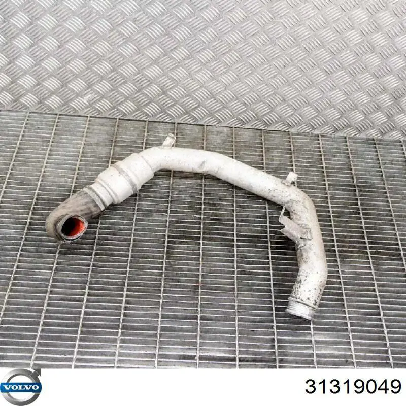 Conducto de aire, salida del filtro de aire Volvo 31319049