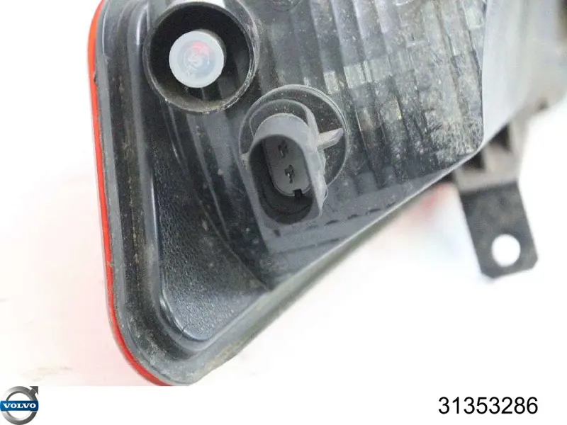 Luz antiniebla trasera derecha Volvo 31353286 precio, desde 60,01 EUR