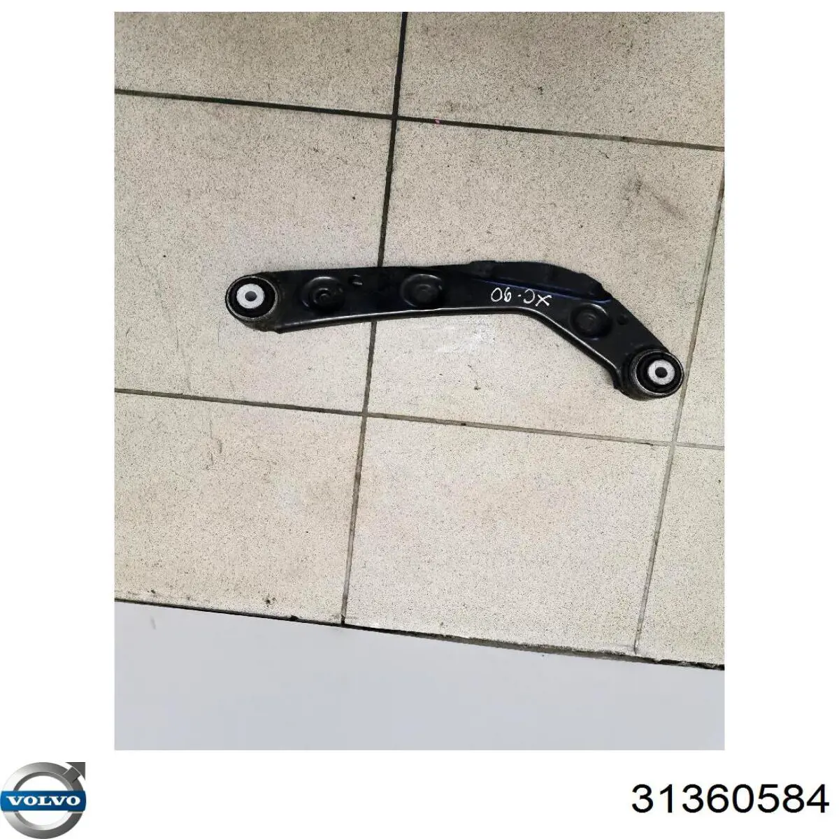 Brazo superior de suspensión trasera izquierdo/derecho 31360584 Volvo