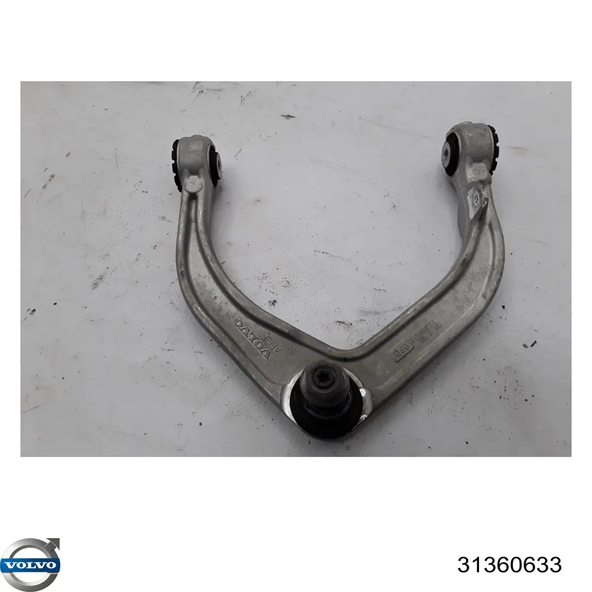 Brazo superior derecho de la suspensión delantera Volvo 31360633 precio, desde 89,92 EUR