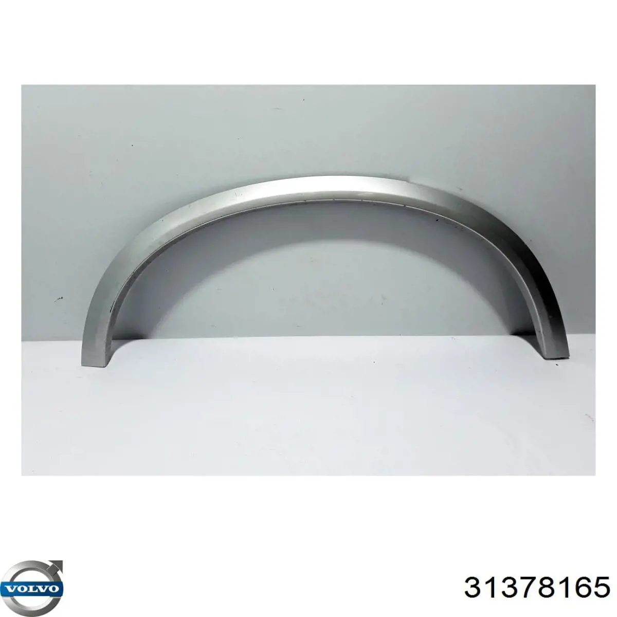 Extensión de la aleta trasera derecha 40017387 Volvo