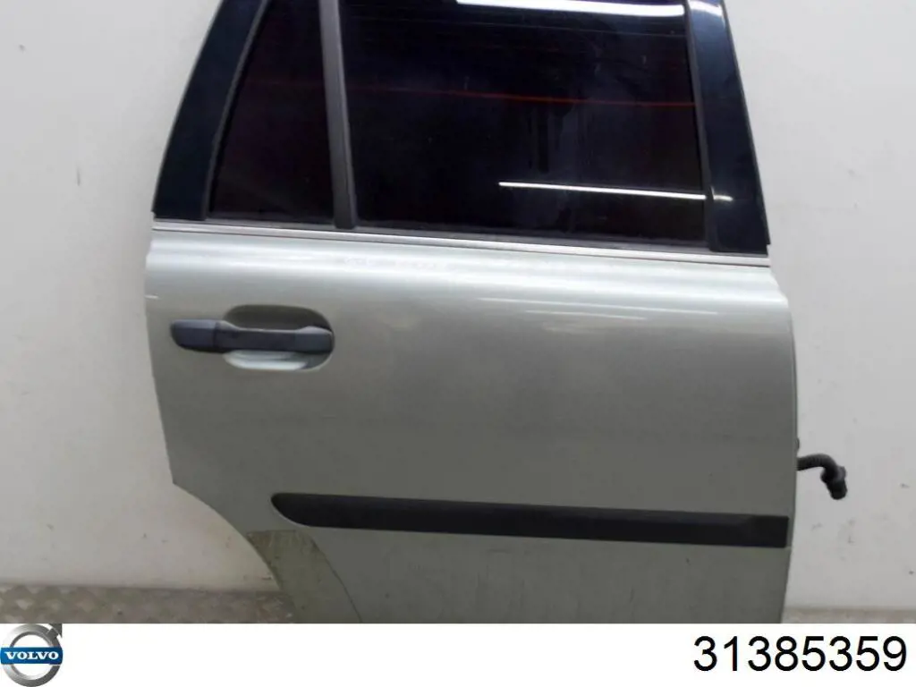 Puerta trasera derecha Volvo XC90 