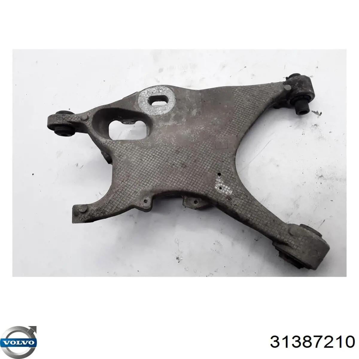 Brazo suspension (control) trasero inferior derecho para Volvo S90 