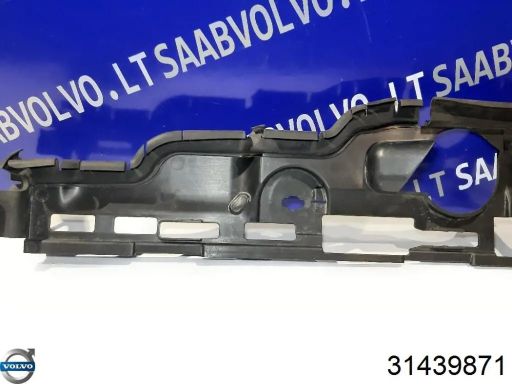 Soporte superior de radiador 31439871 Volvo