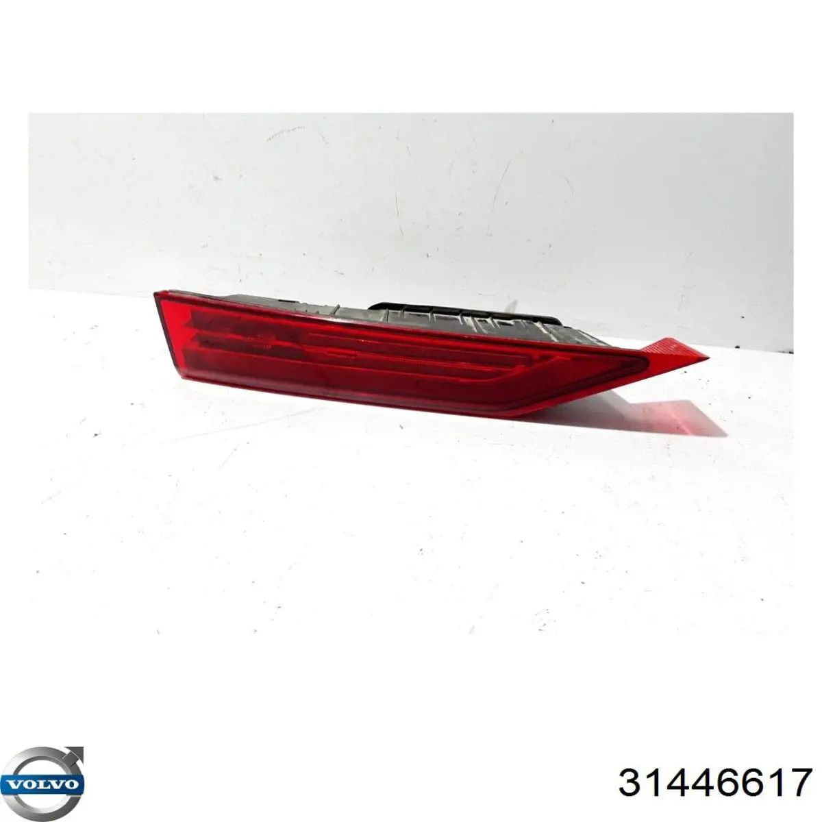 Piloto trasero interior izquierdo Volvo 31446617 precio, desde 182,95 EUR