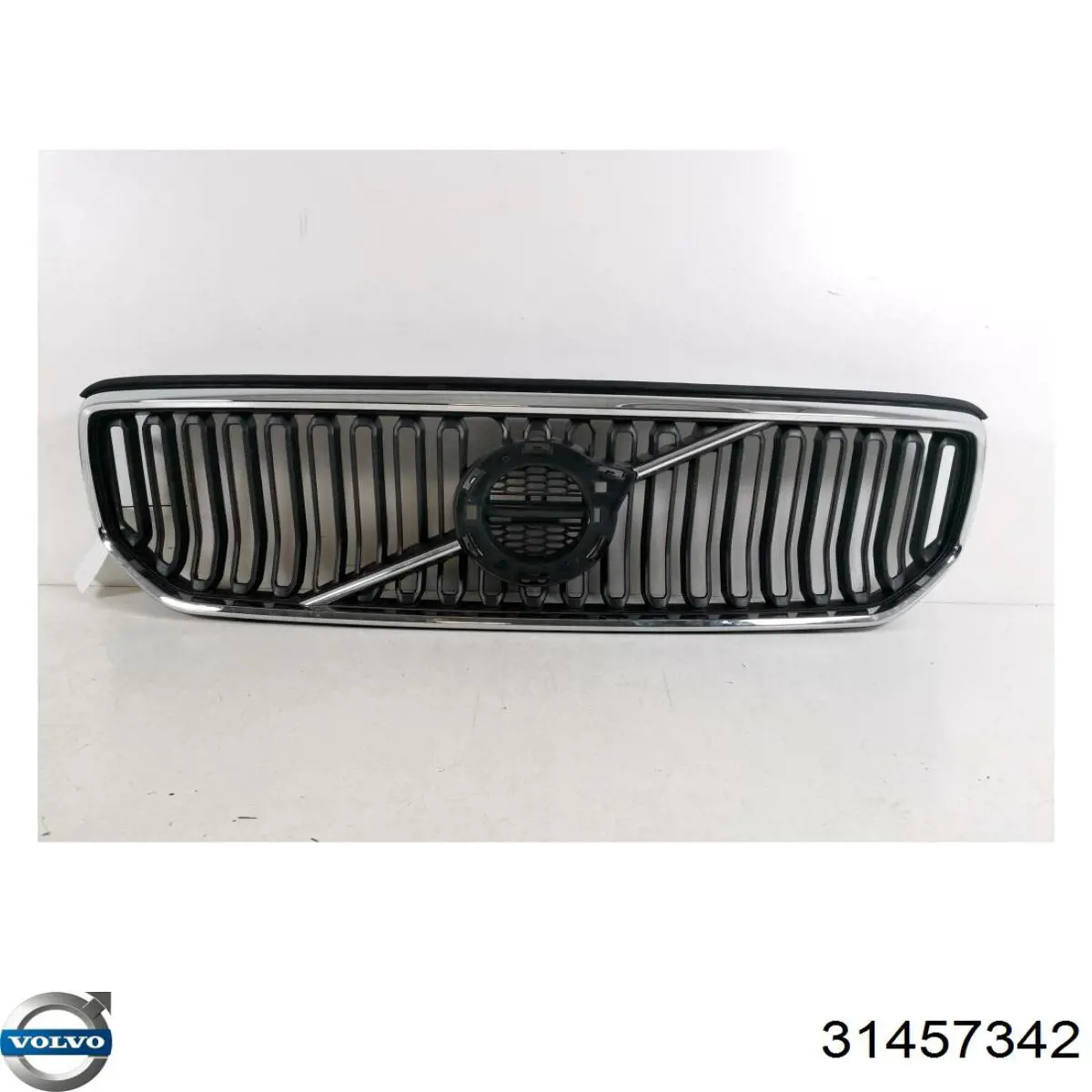 Rejilla delantera Volvo 31457342 precio, desde 233,32 EUR