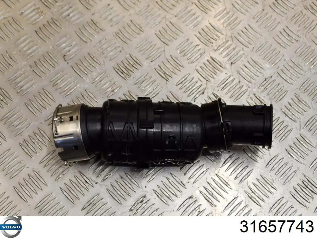 Manguera del intercooler Volvo 31657743 precio, desde 53,72 EUR