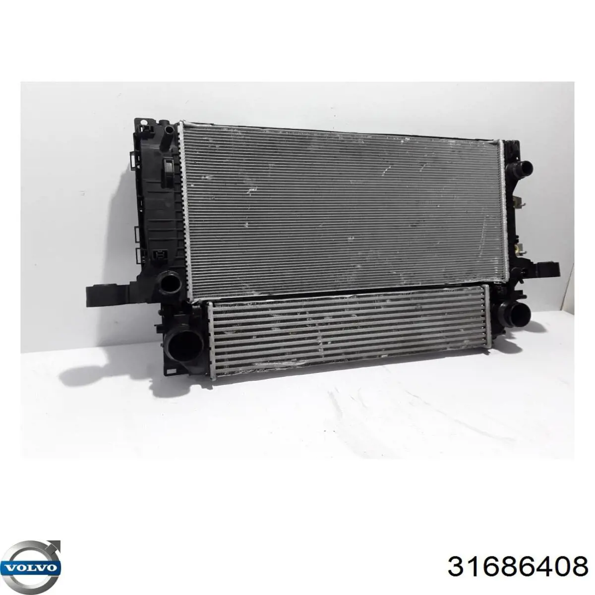 Radiador de aire de admisión Volvo 31686408 precio, desde 169,63 EUR
