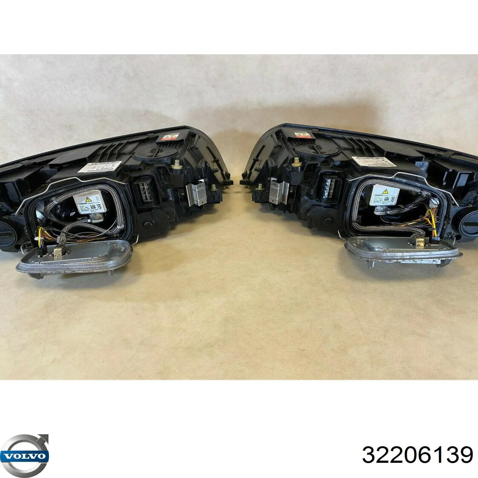 Faros delanteros Volvo 31299617