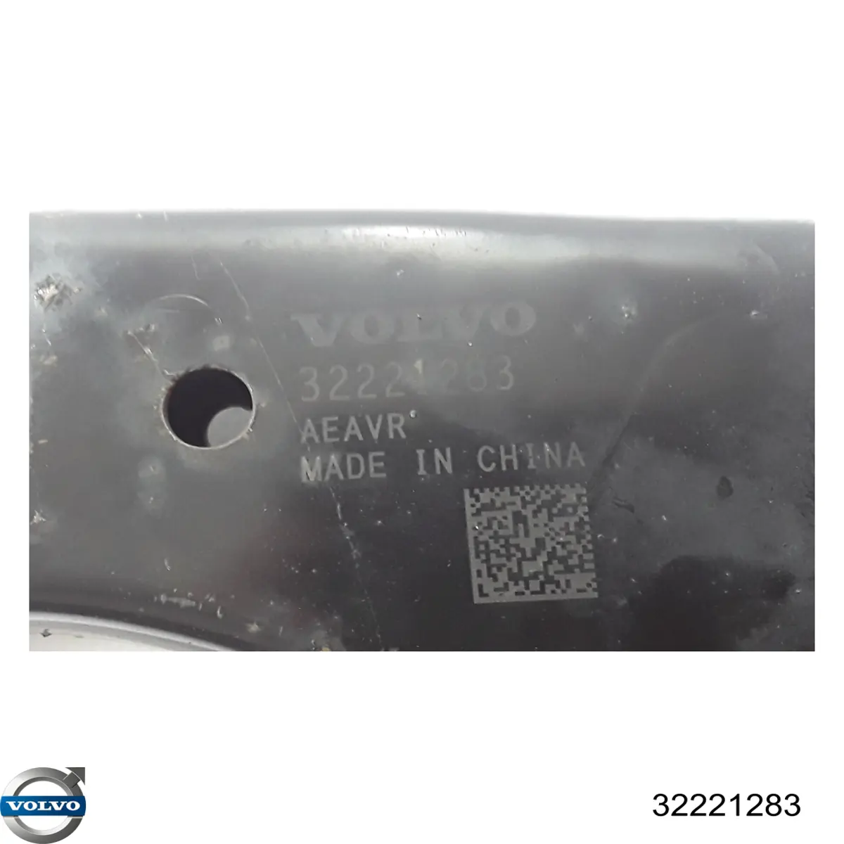 Brazo inferior izquierdo de la suspensión delantera Volvo 32221283 precio, desde 105,48 EUR