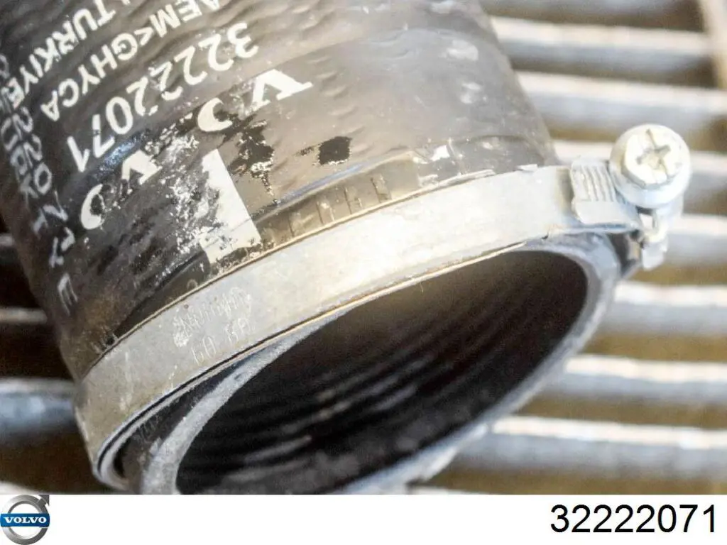 32222071 Volvo Manguera del intercooler