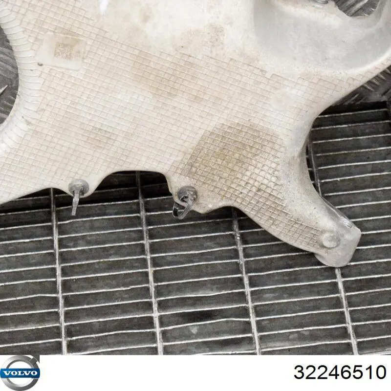 Brazo inferior izquierdo de la suspensión trasera Volvo 32246510 precio, desde 66,34 EUR