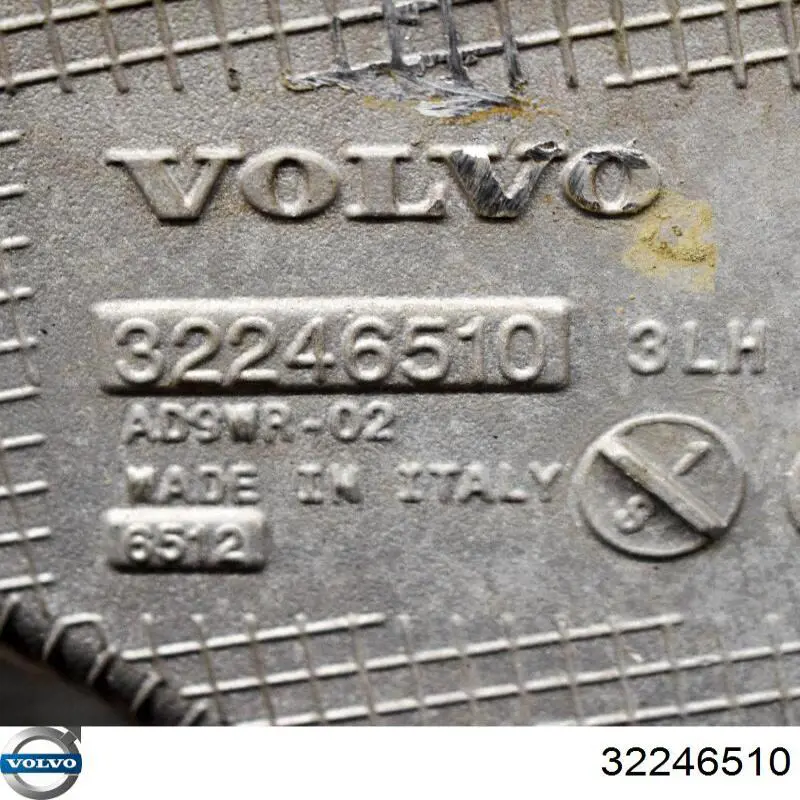 Brazo suspension trasero inferior izquierdo 32246510 Volvo