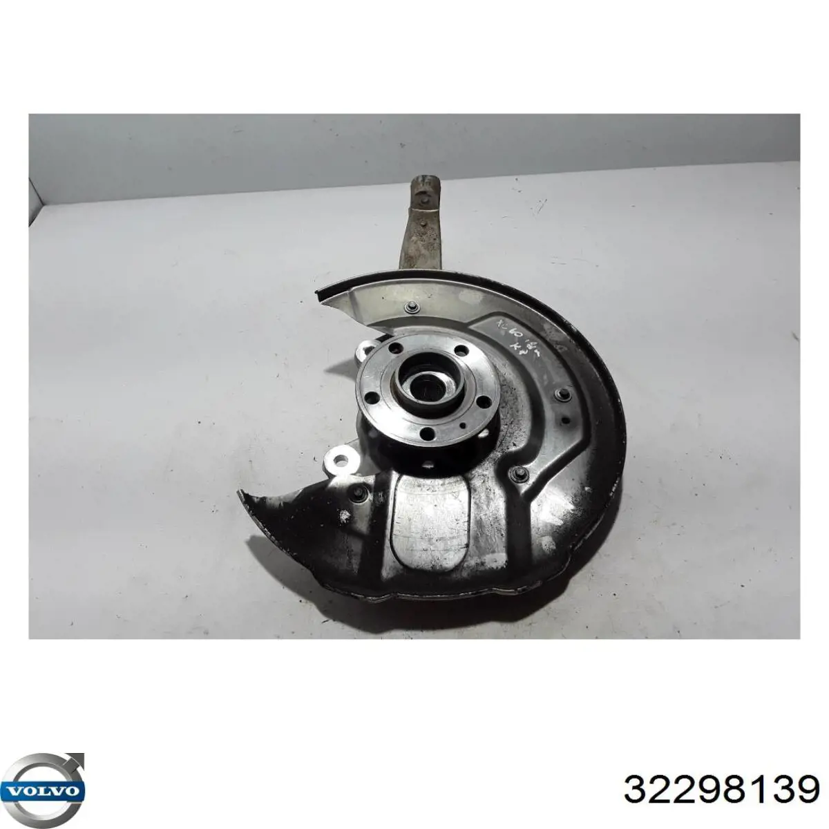 Mangueta delantera izquierda 32298139 Volvo