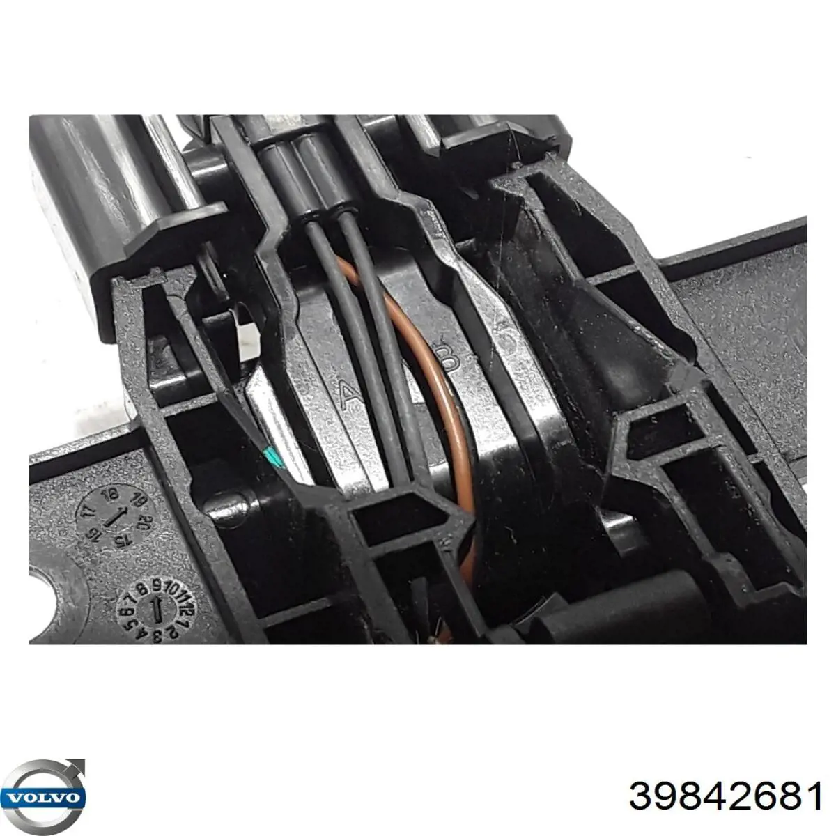 39842681 Volvo 