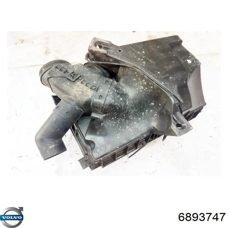 6893747 Volvo 
