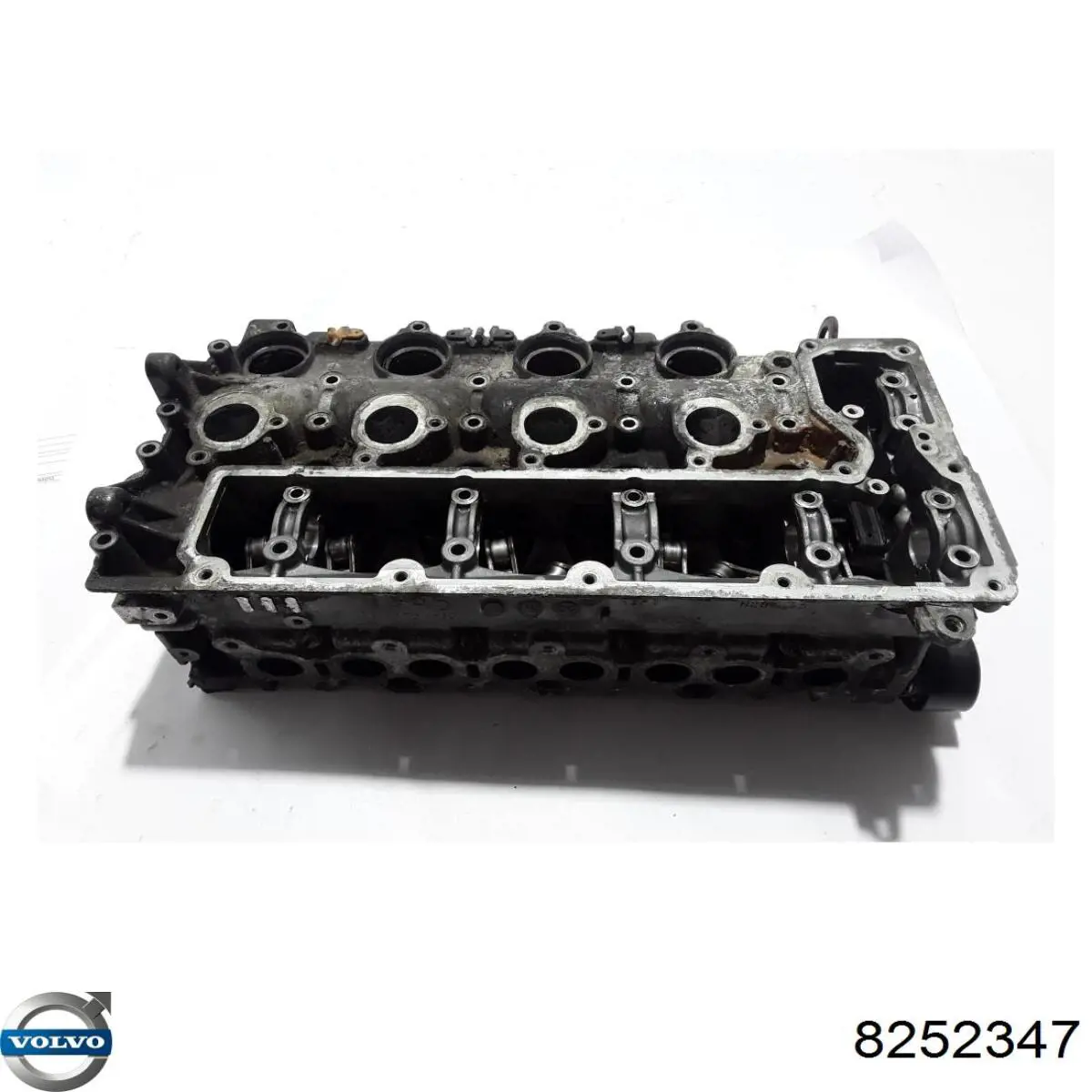Cabeza de cilindro Volvo 8252347 precio, desde 139,39 EUR