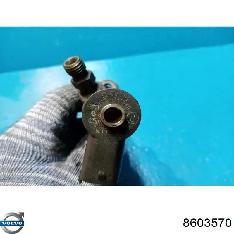 Comprar 8603570 Volvo Inyector