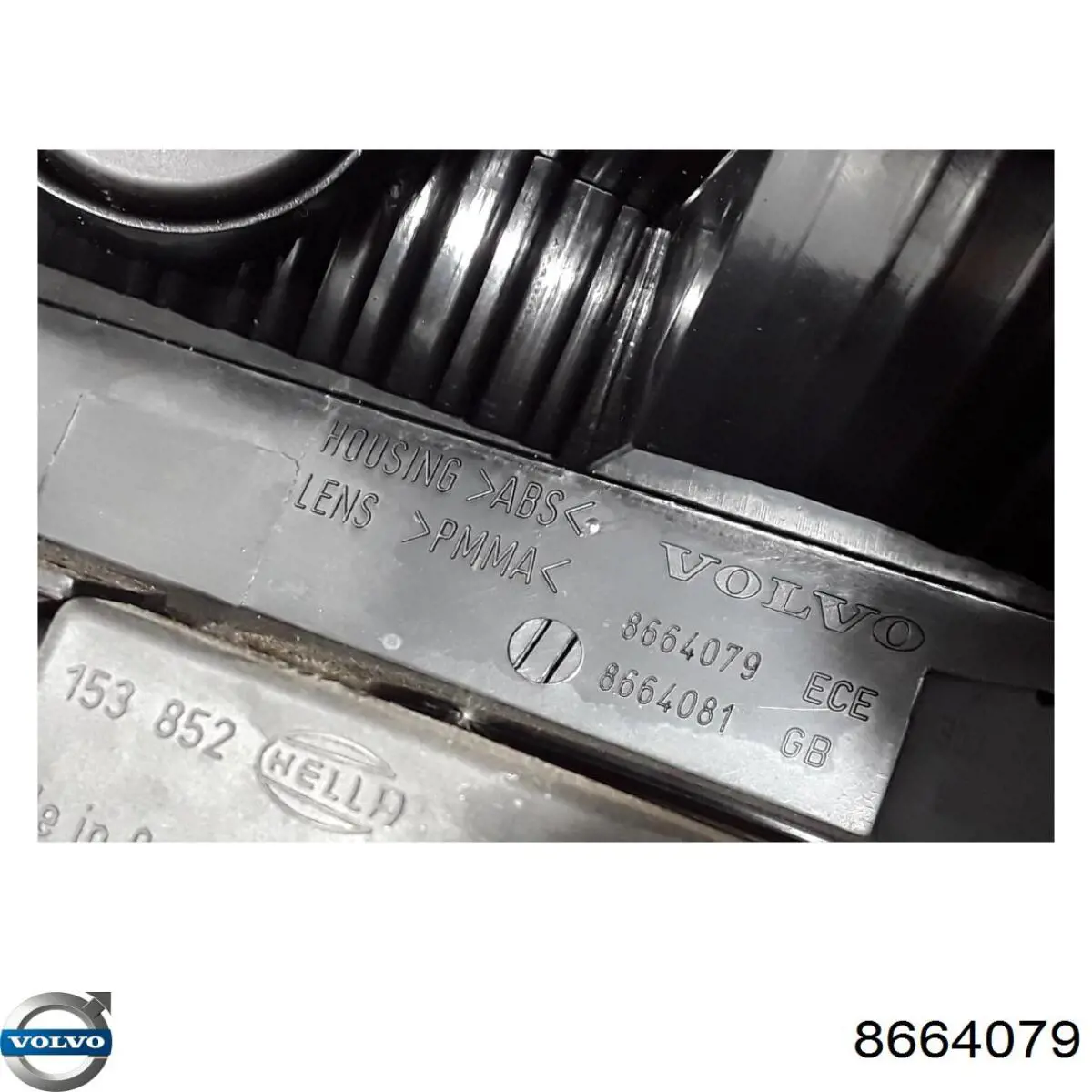 8664079 Volvo Piloto trasero izquierdo