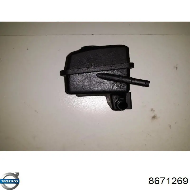 Depósito de la bomba de dirección asistida Volvo 8671269 precio, desde 31,94 EUR