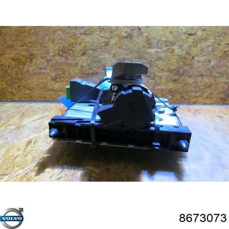  Volvo 8673073 precio, desde 75,50 EUR