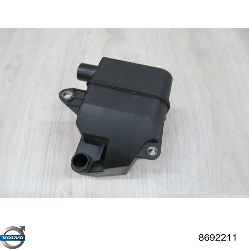 Tapa de la válvula Volvo 8692211 precio, desde 50,46 EUR