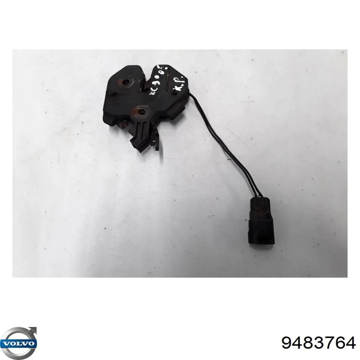 Comprar 9483764 Volvo Cerradura del capó izquierda