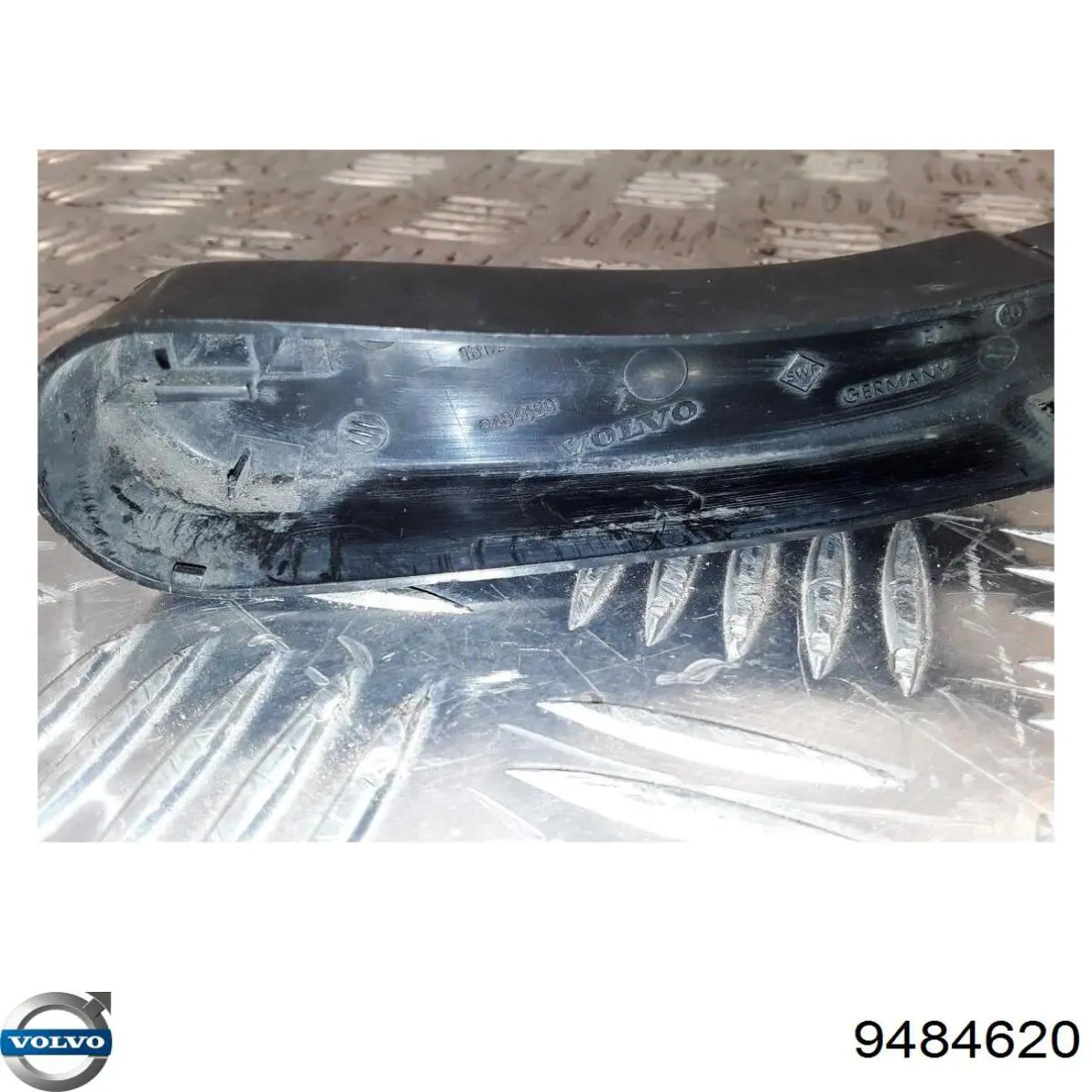  Volvo 9484620 precio, desde  EUR