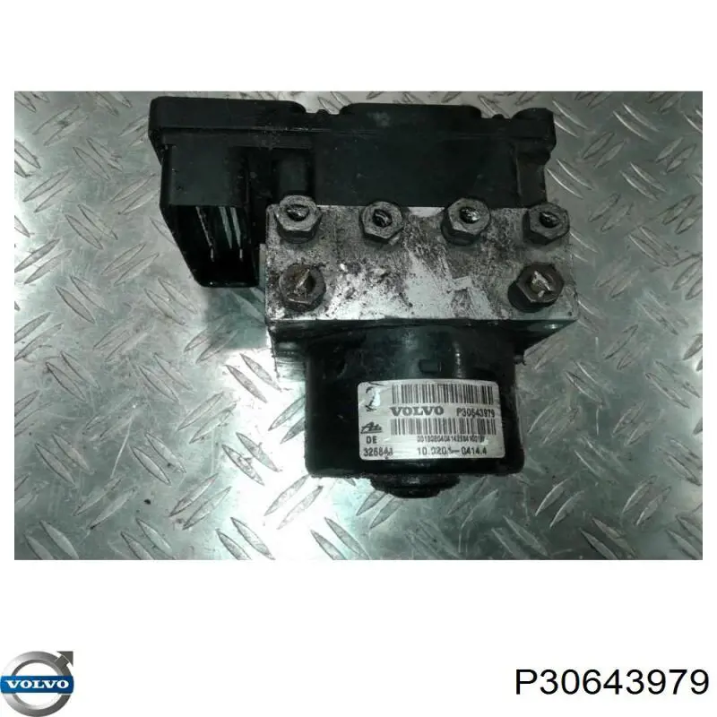  Volvo P30643979 precio, desde 193,12 EUR