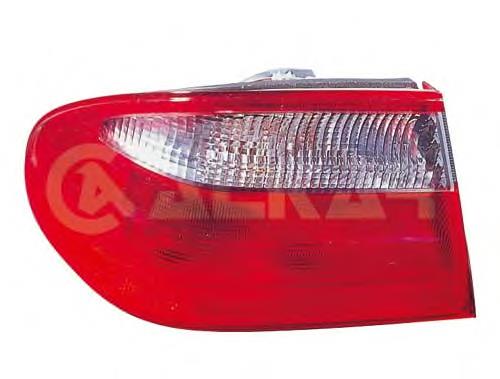 Piloto trasero exterior izquierdo Mercedes 2108203364