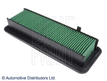 Filtro de aire 30B7600 UFI