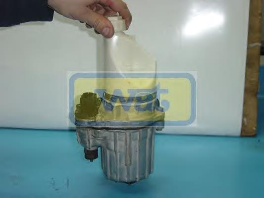 Bomba de dirección hidráulica WAT BEGM93