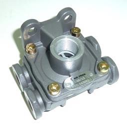 Válvula de liberación de emergencia Wabco 9735000380 precio, desde 33,14 EUR