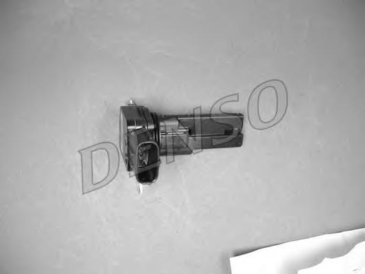 Caudalímetro DMA0110 Denso