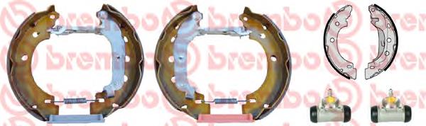 Kit de frenos de tambor, con cilindros, completo K68071 Brembo