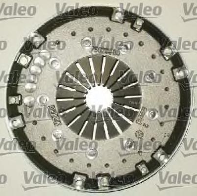 Kit de embrague (3 partes) 821124 VALEO