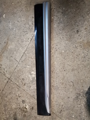 80A853959GGRU Moldura de puerta delantera izquierda inferior comprar Almería